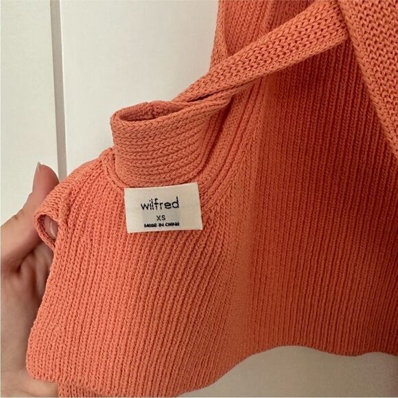 Aritzia | Wilfred | Cayenne Top - Picture 12 of 16